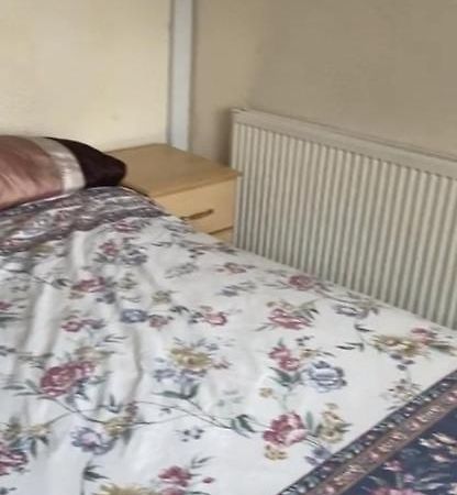 132 Appartement Bushbury Buitenkant foto