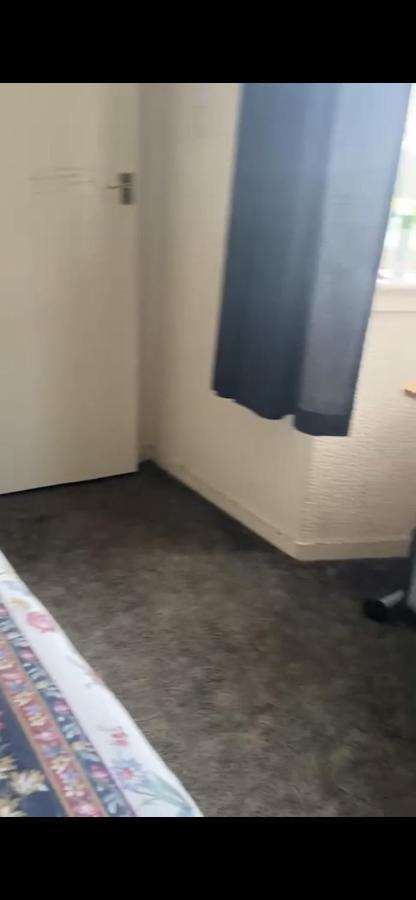 132 Appartement Bushbury Buitenkant foto